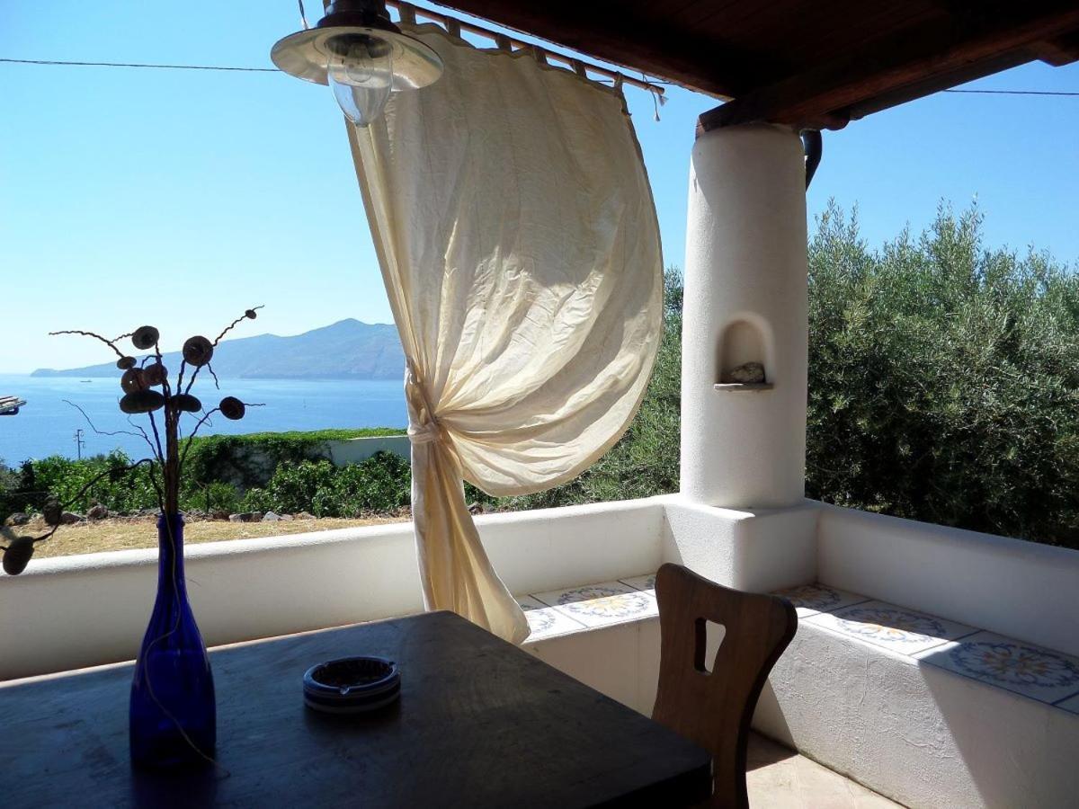 Case Al Mare - Terrazzi Panoramici E Ampio Giardino Санта-Маріна-Саліна Екстер'єр фото