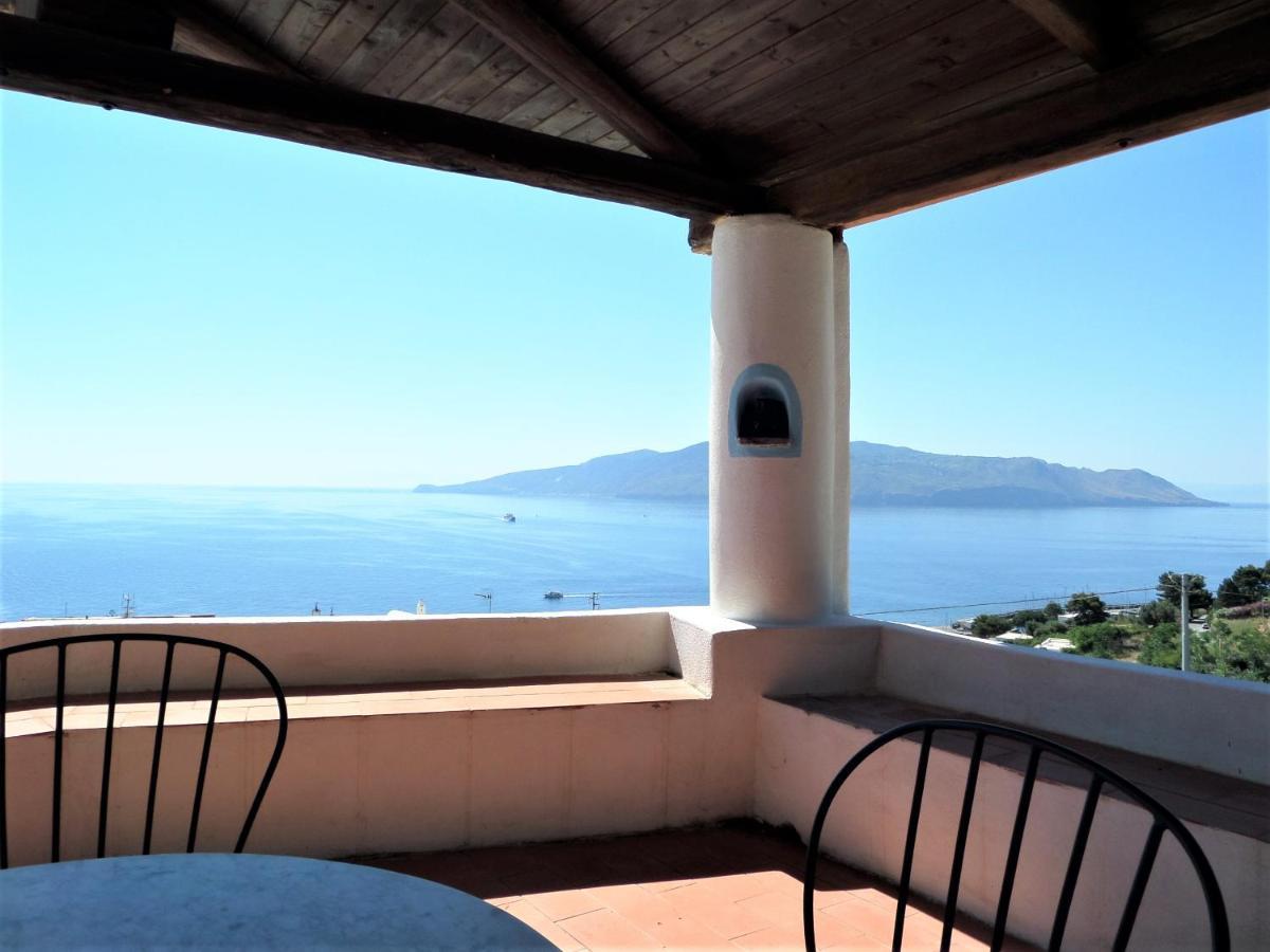 Case Al Mare - Terrazzi Panoramici E Ampio Giardino Санта-Маріна-Саліна Екстер'єр фото