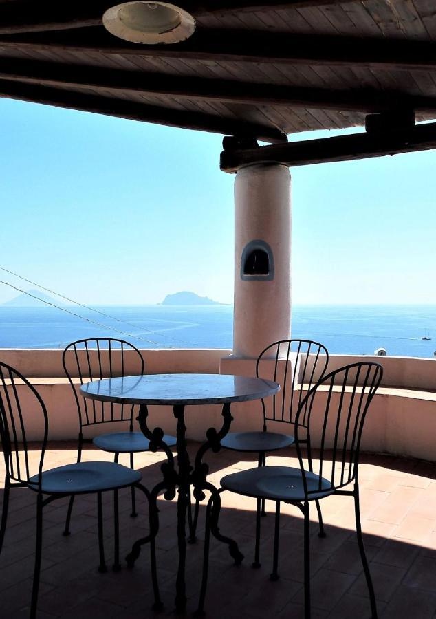 Case Al Mare - Terrazzi Panoramici E Ampio Giardino Санта-Маріна-Саліна Екстер'єр фото
