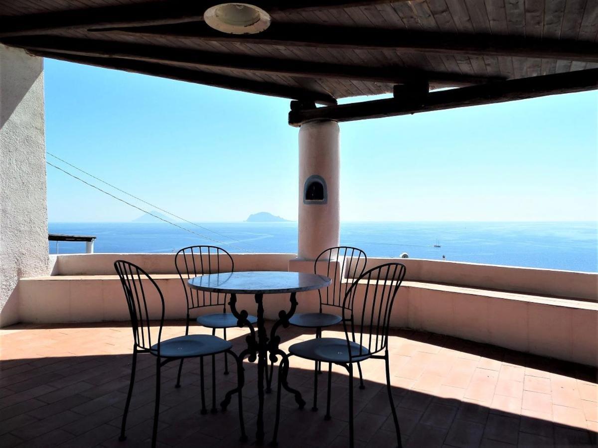 Case Al Mare - Terrazzi Panoramici E Ampio Giardino Санта-Маріна-Саліна Екстер'єр фото